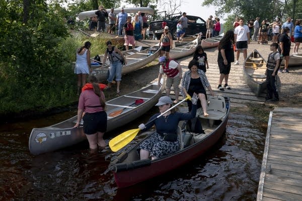 ‘They are remembered’: Hundreds gather to honor Ojibwe who died 175 years ago