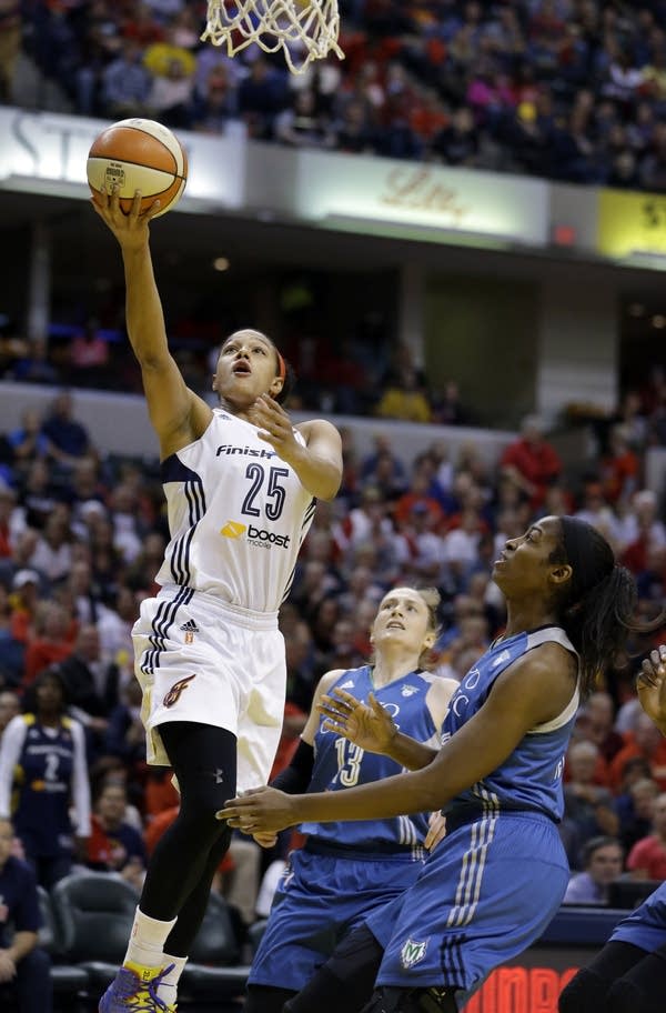 Timberwolves coach giving away 500 tickets to WNBA's deciding Game 5