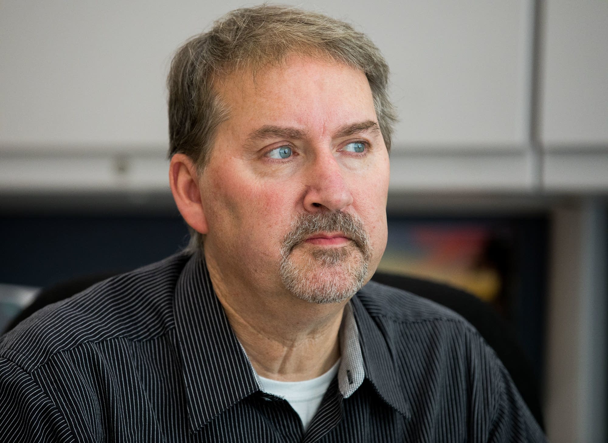 Brainerd Dispatch publisher Pete Mohs talks about distrust of the media.