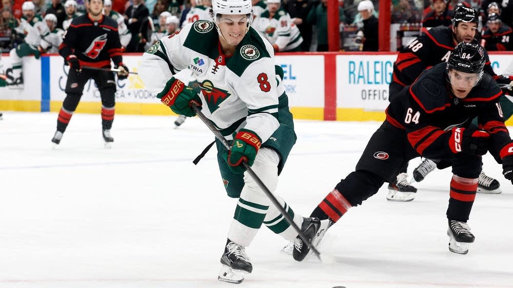 Minnesota Wild fall to the Carolina Hurricanes 4-3 | MPR News