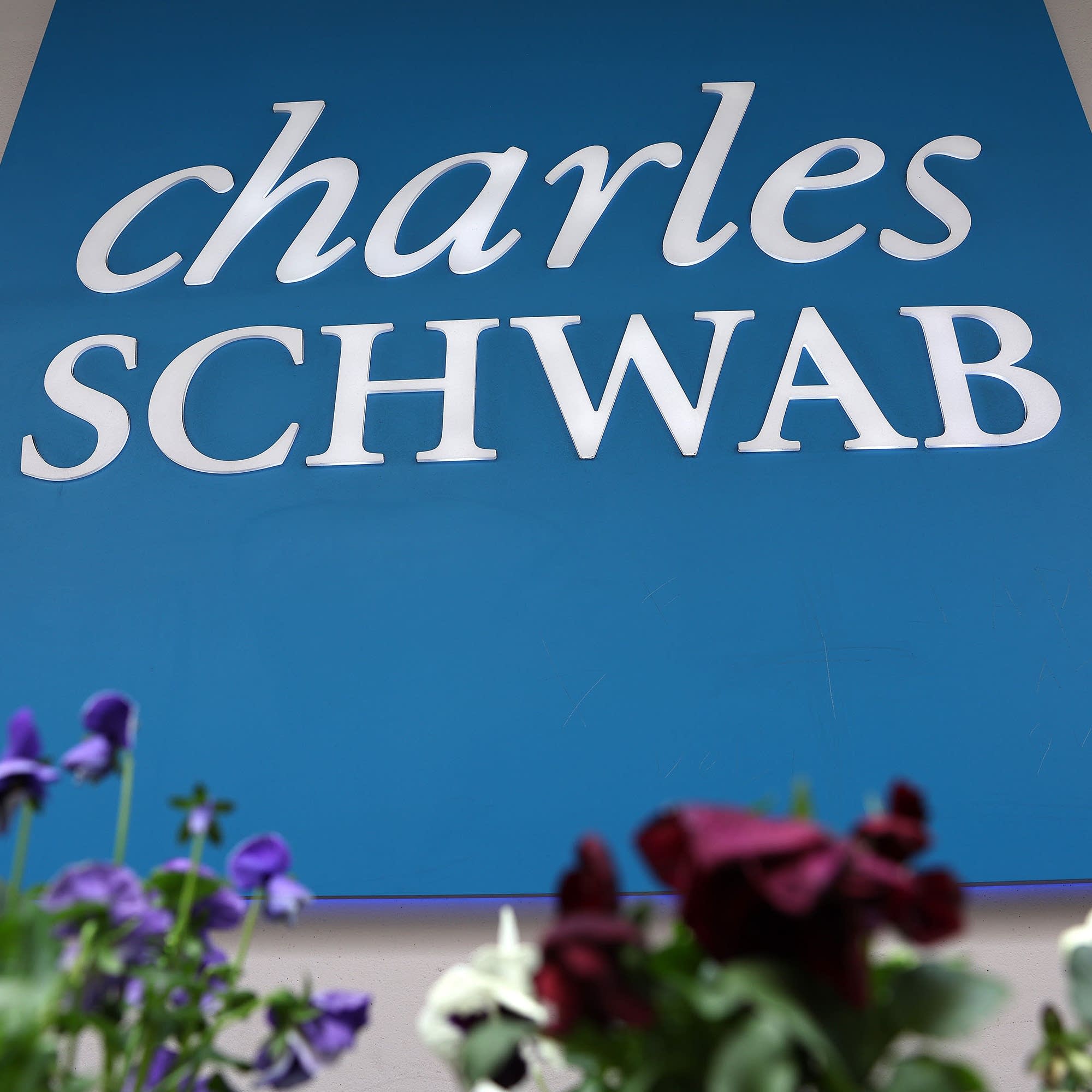 Who needs a financial advisor when you have AI?