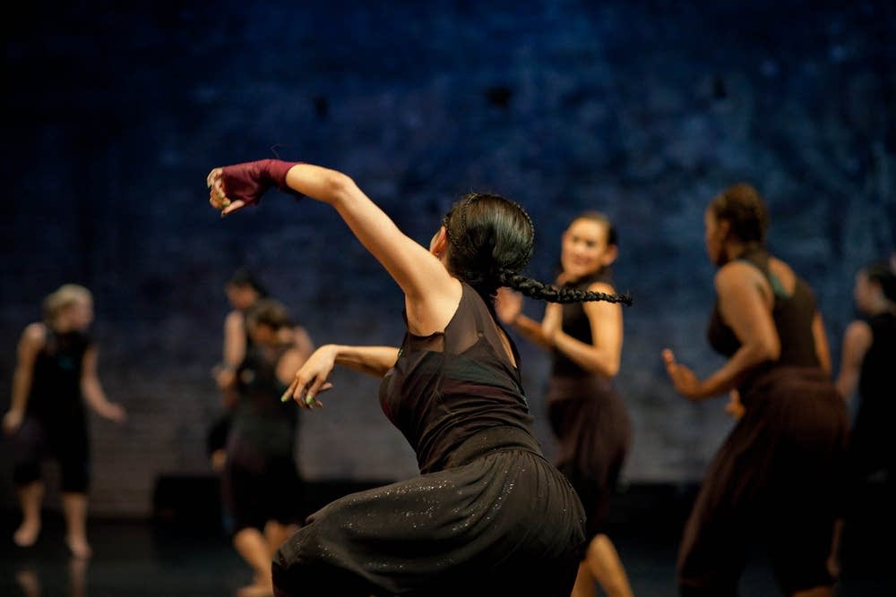 Preview performance of 'Tushaanal'