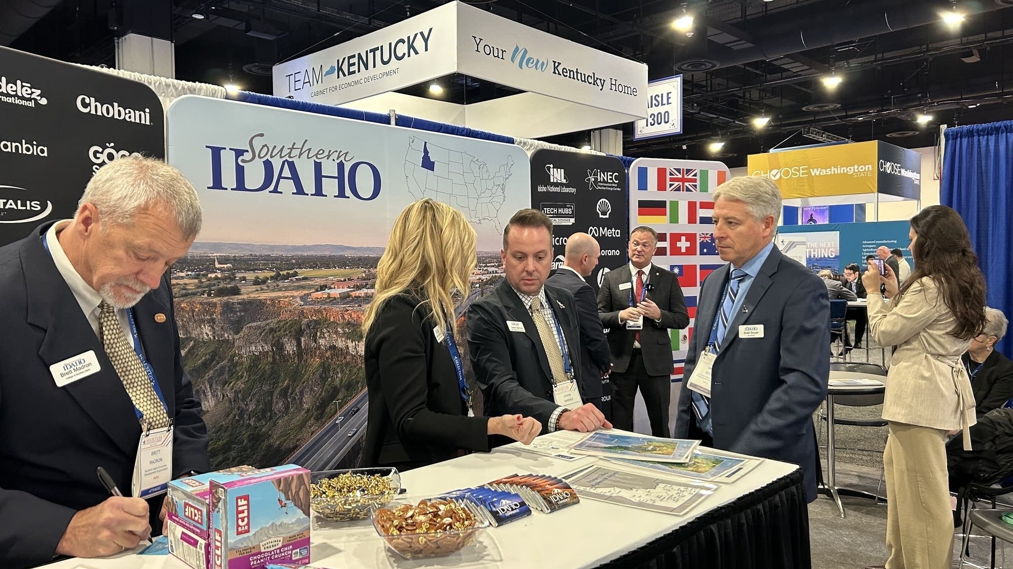 At the SelectUSA Investment Summit, states try to woo foreign investors