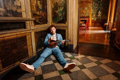 Chris Thile performs 'ATTENTION!' with the Minnesota Orchestra 