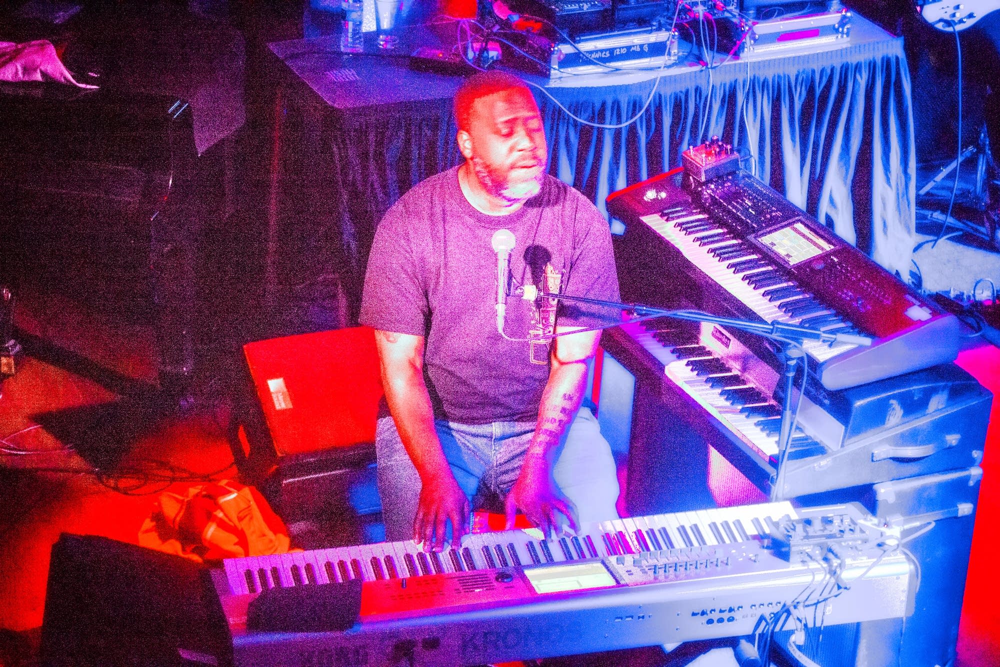 bd4a56-20230130-robert-glasper