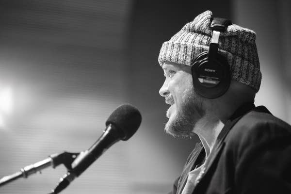 David Huckfelt performs in The Current studio