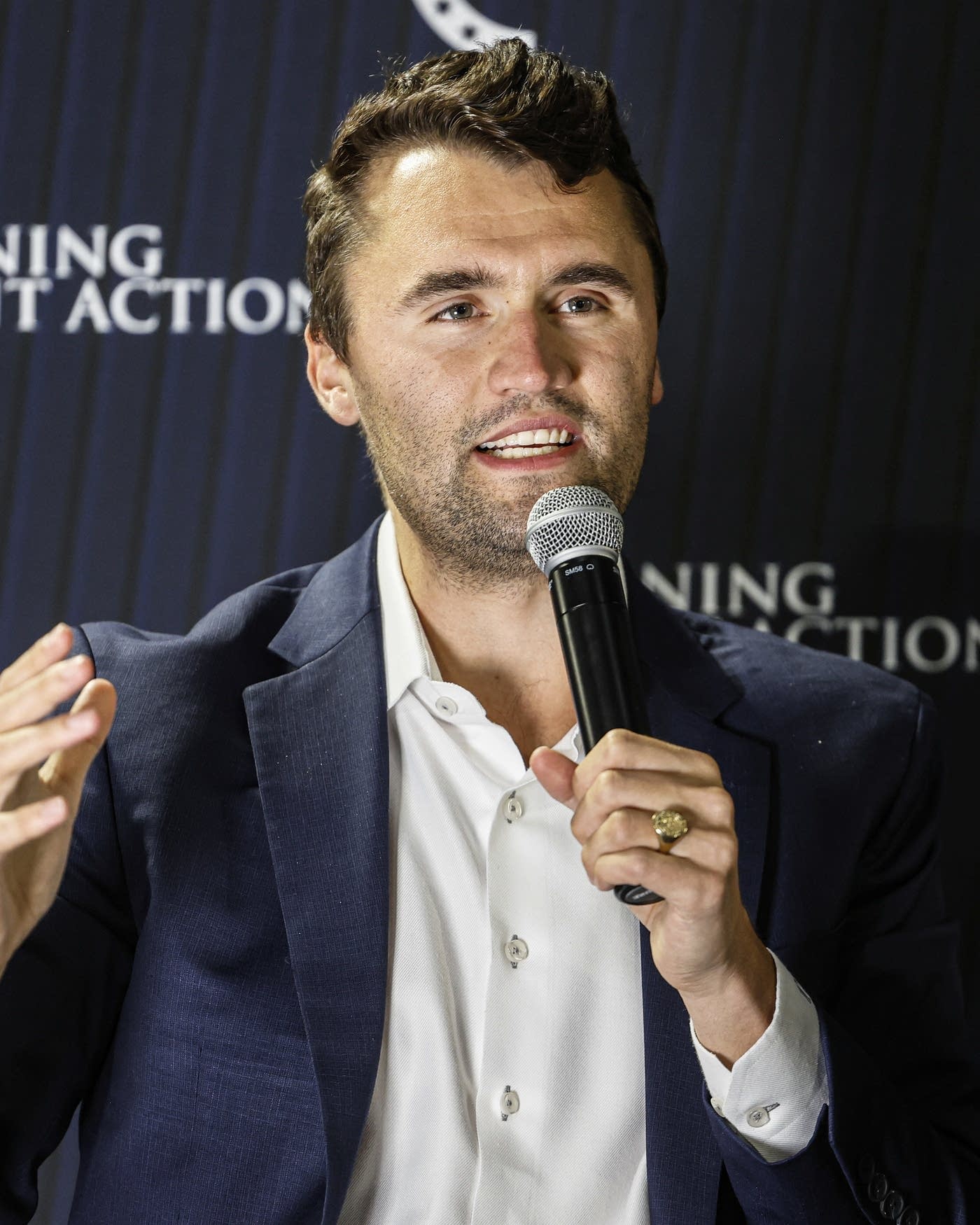 Minnesota lawmakers respond to Charlie Kirk shooting, political violence | MPR News