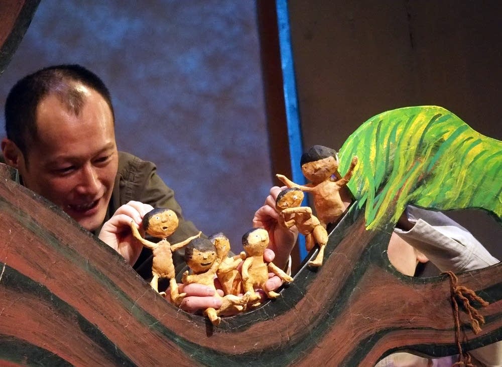 Puppeteer Masanari Kawahara and puppets