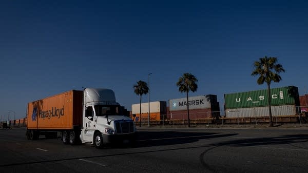Applications are open for businesses to start applying for $166 billion in refunds for tariffs that were often paid by consumers.