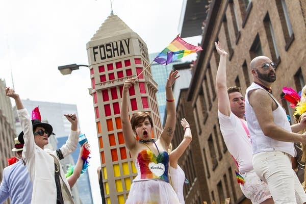 A float from W Minneapolis in The Foshay