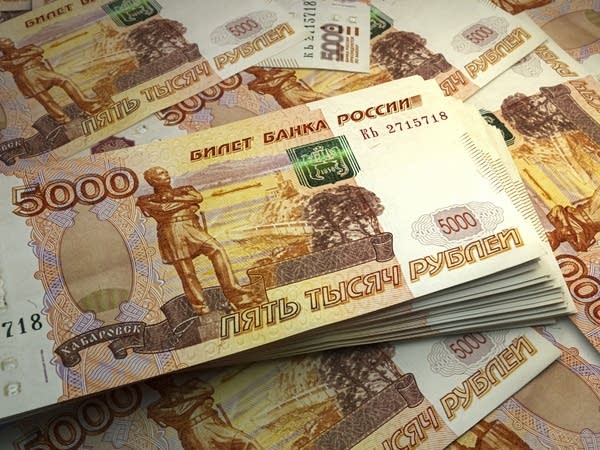 Could frozen Russian assets help rebuild Ukraine?