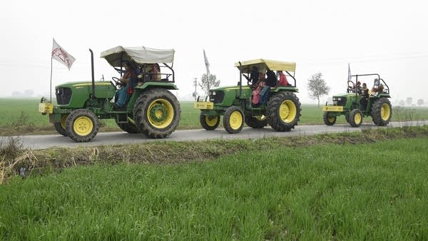 Thousands of farmers have traveled to Delhi to protest against new farming laws.