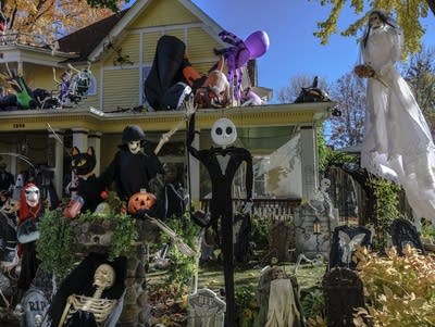 A view of a house with Halloween decorations