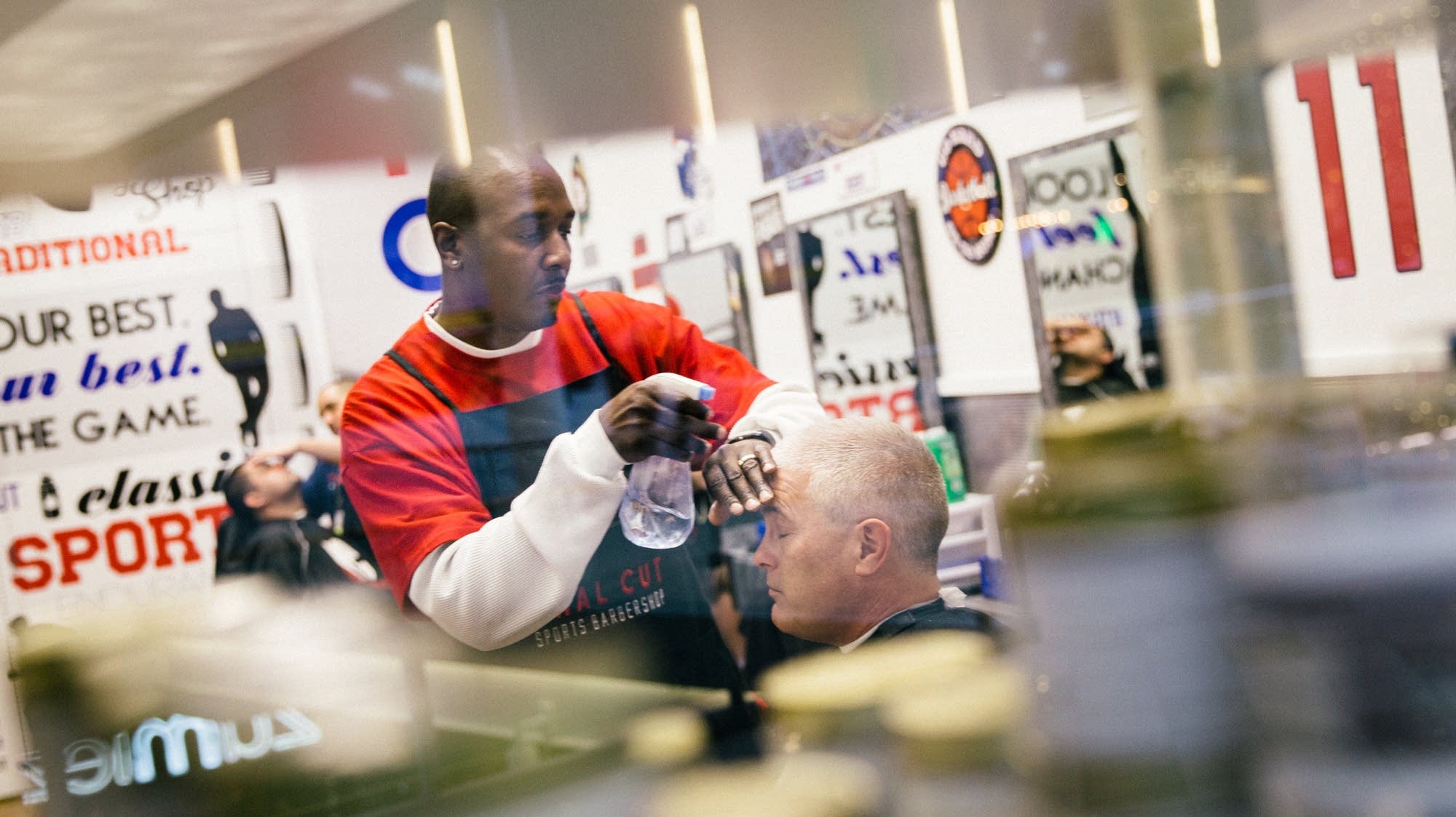 Racial harmony in Minnesota? Take a seat at this barbershop | MPR News