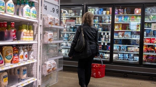 Inflation picks up in March