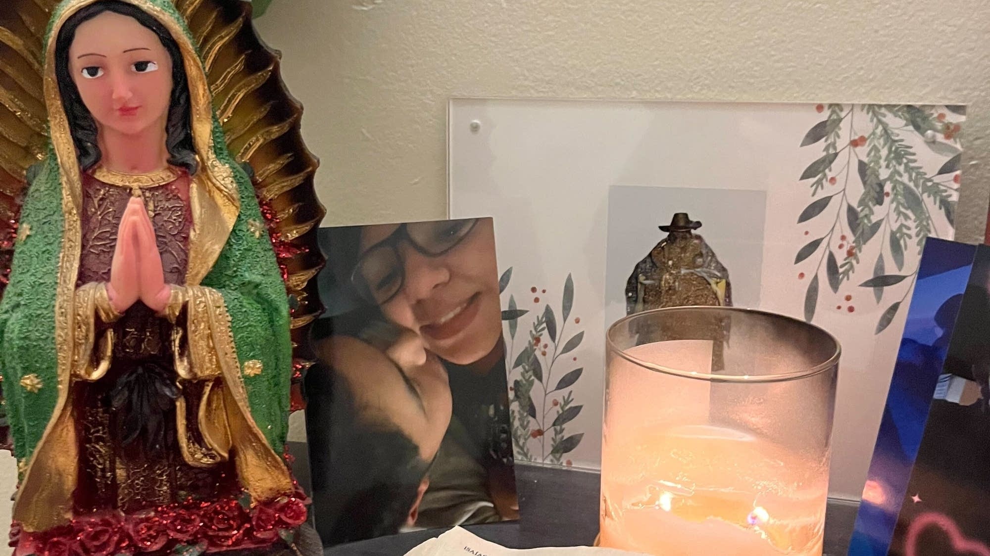 Hotline operators report flood of calls for rental assistance as residents hide during ICE surge