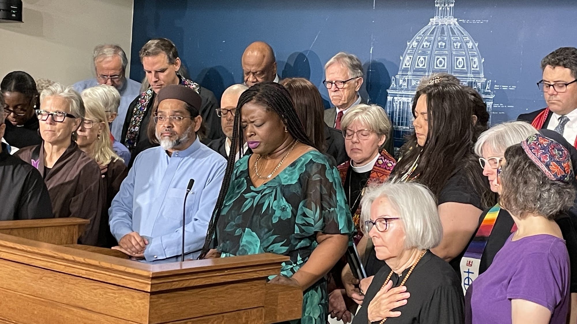 Minnesota religious leaders call for end to political violence