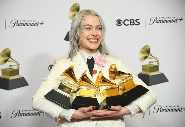 Aug. 17 in Music History: Happy birthday, Phoebe Bridgers