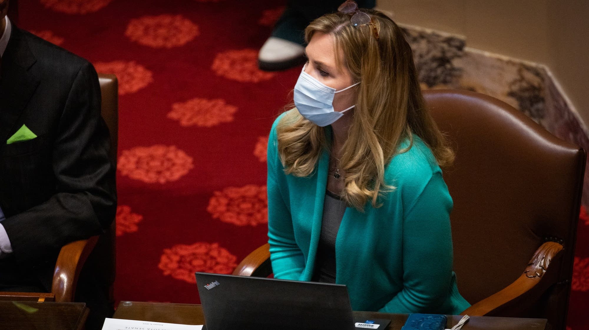 Minnesota state Sen. Nicole Mitchell resigns after burglary conviction
