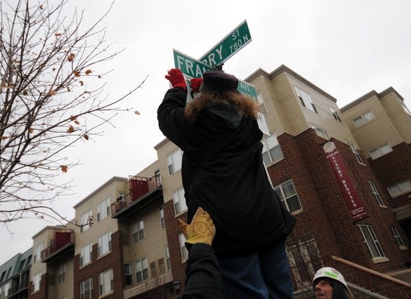 Dave Ray Avenue unveiling