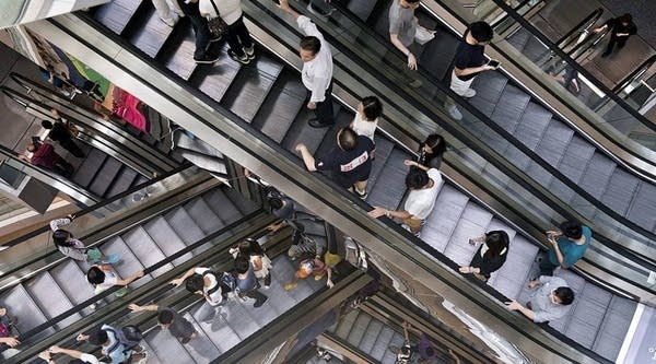 Will consumers be in the mood to shop after the divisive election?