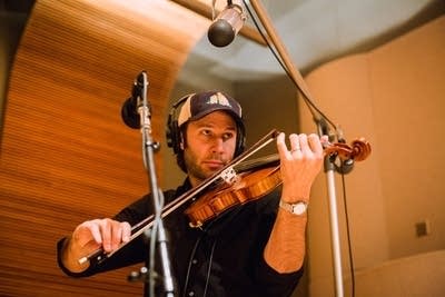 Vicky Emerson performs in the Radio Heartland studio