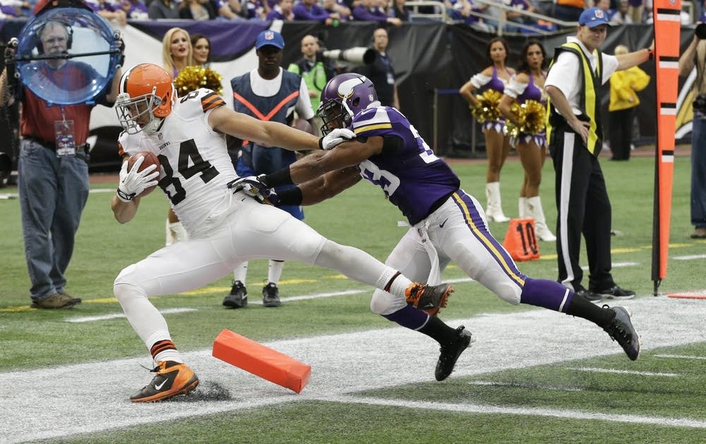 Jordan Cameron, Jamarca Sanford
