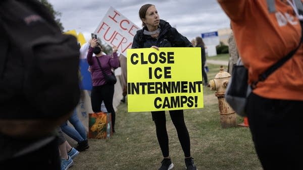 How ICE skirts public input on detention centers