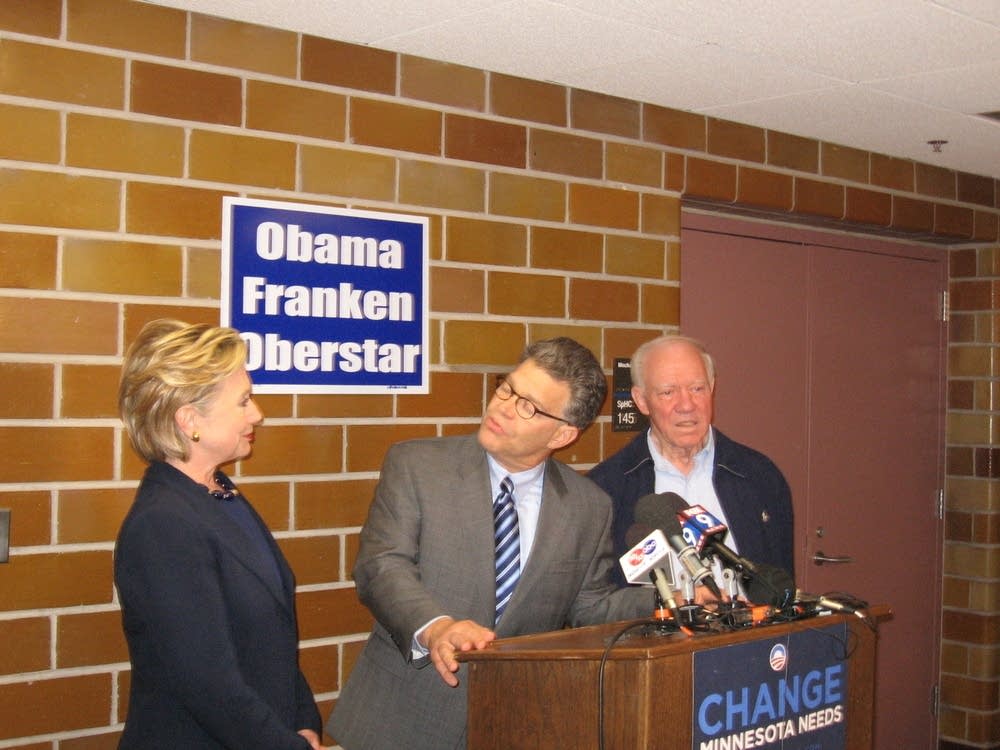 Hillary Clinton campaigns with Al Franken