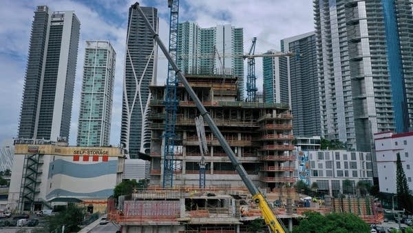Housing starts rise in October