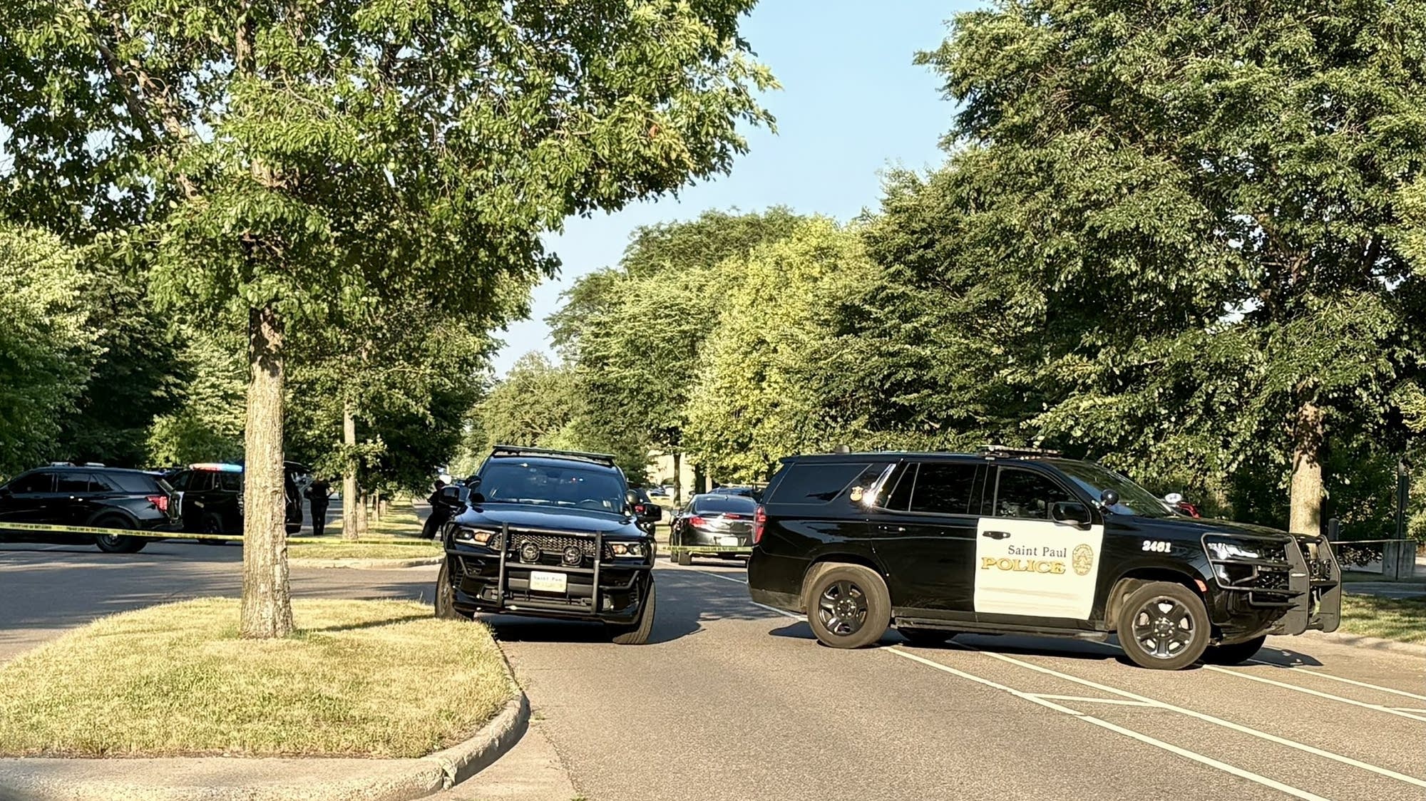 3 dead in shooting inside St. Paul apartment leasing office