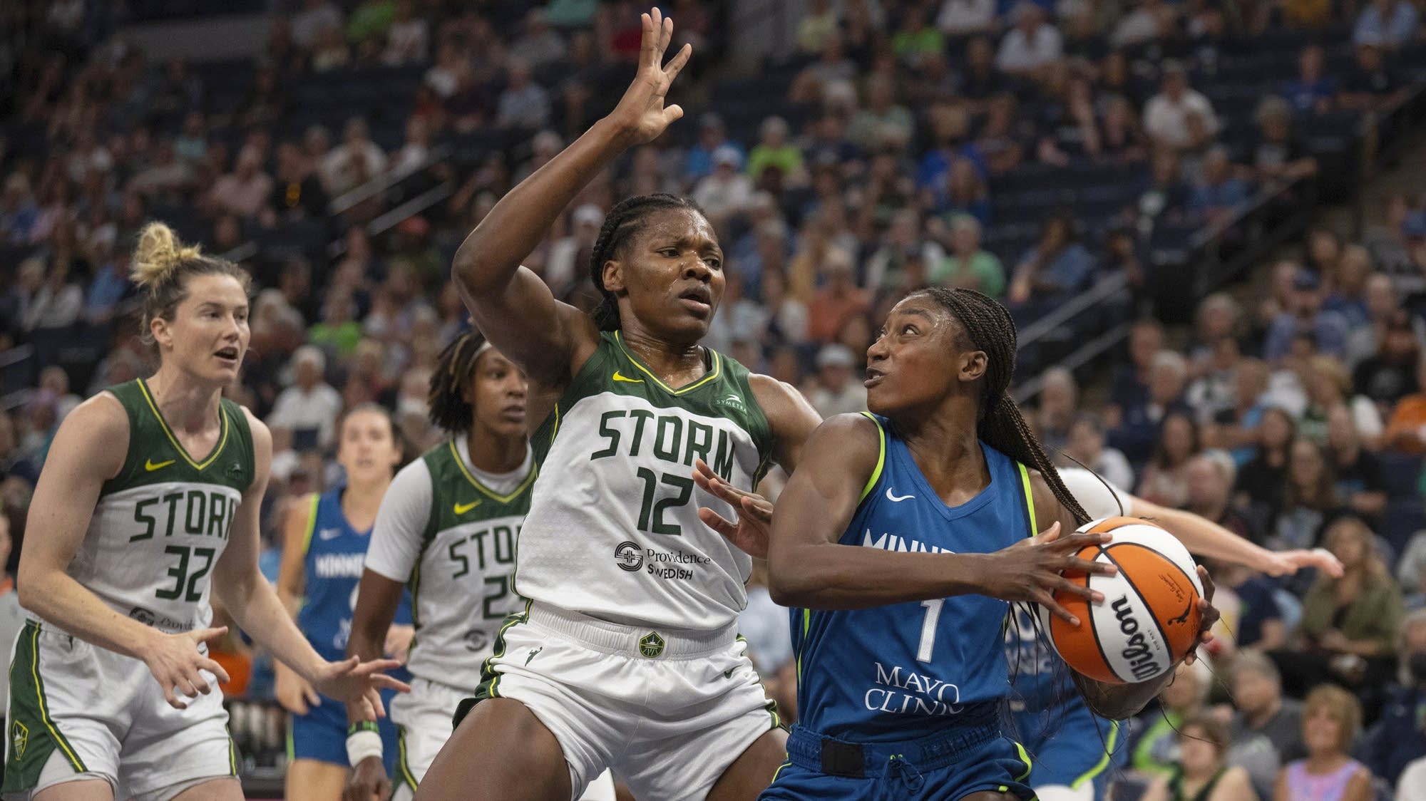 The week in sports: Twins host Texas as Lynx play in Dallas