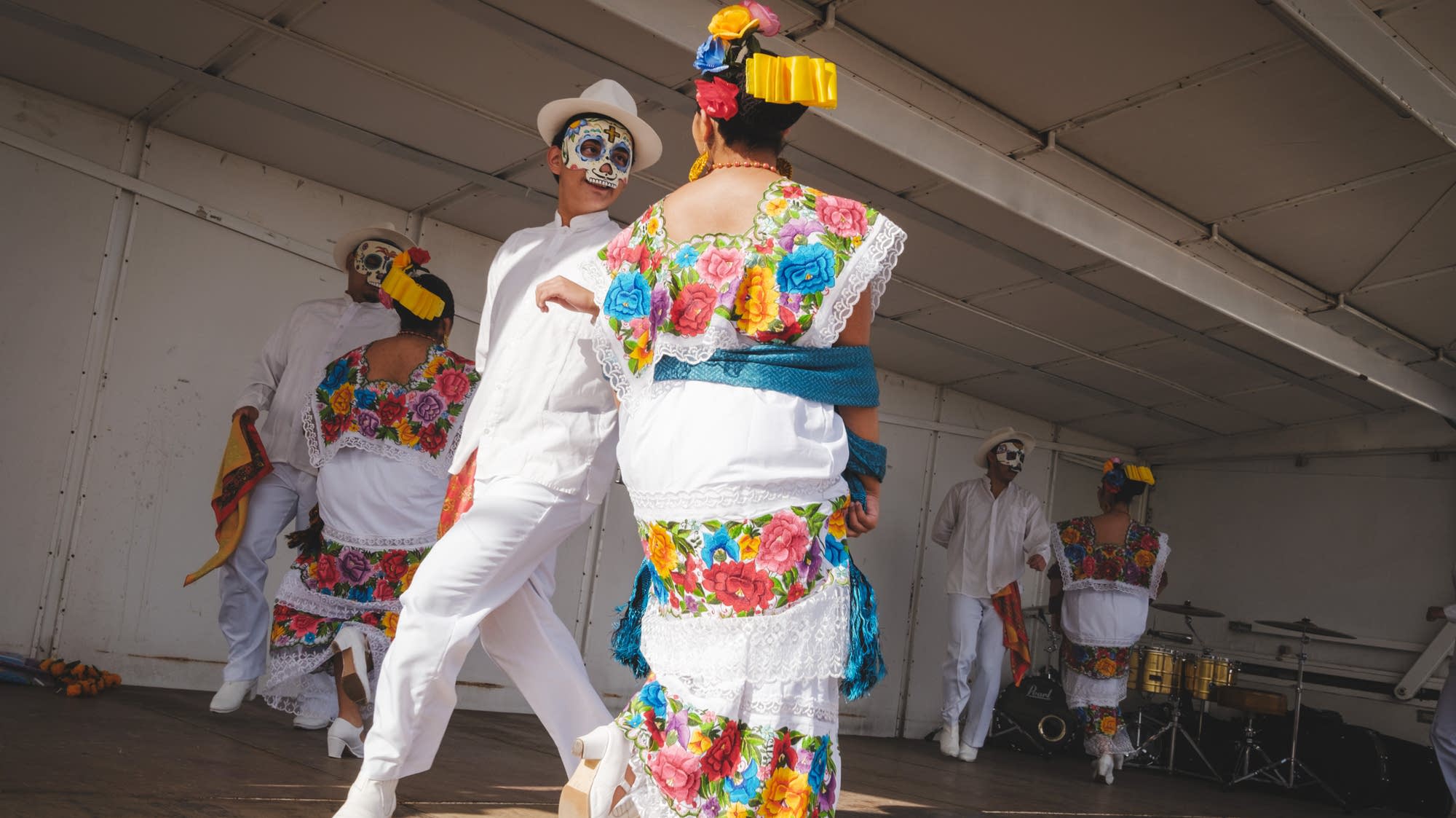 Mankato Latinos celebrate Day of the Dead amid deportations and anti-immigrant rhetoric