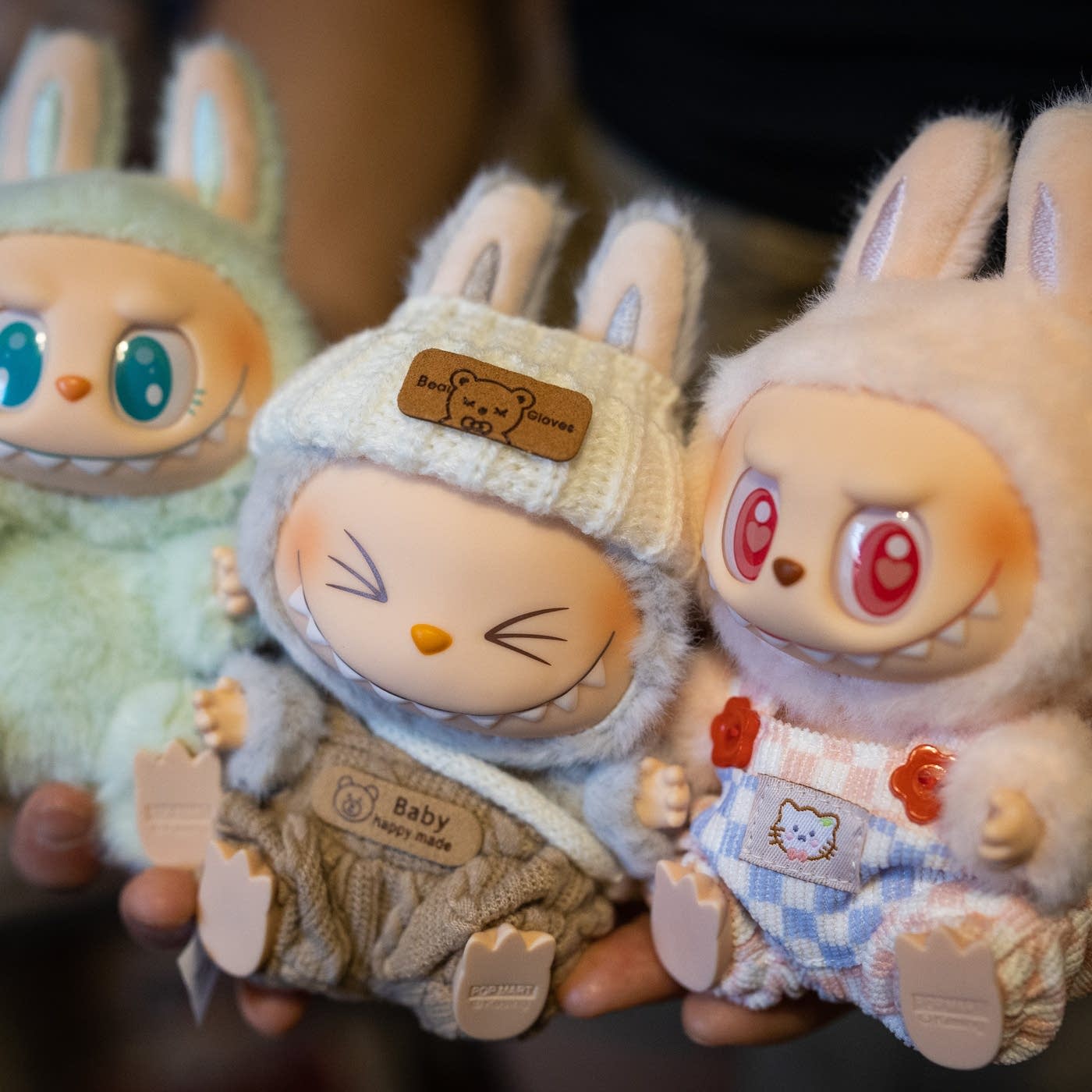 7f05b9-20250714-laura-sergeant