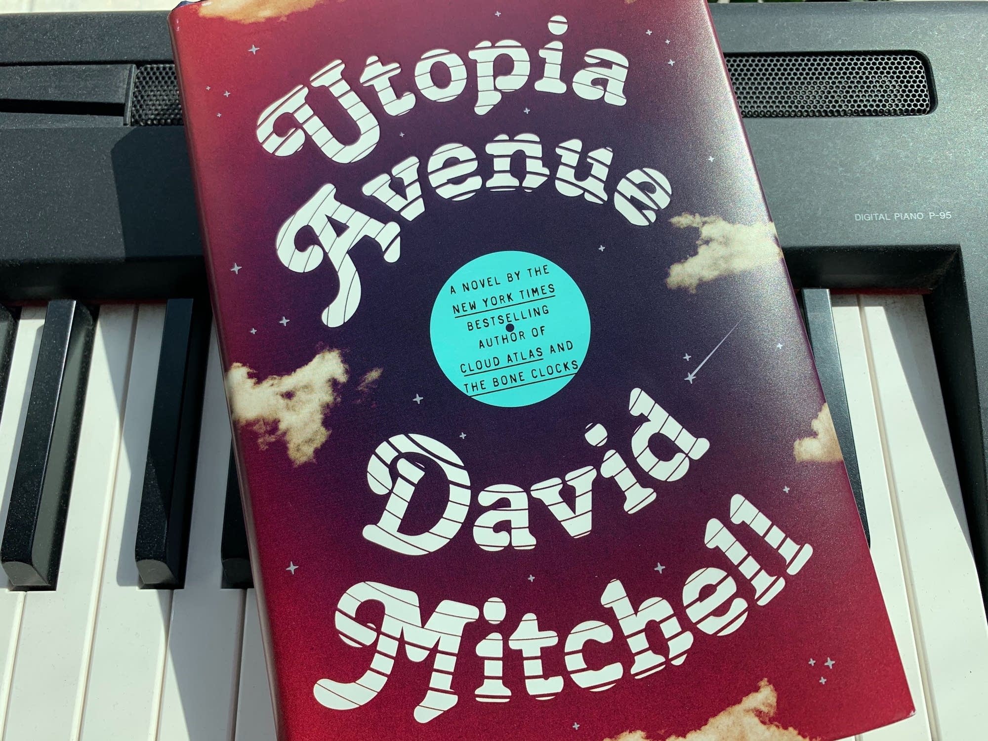 Black Swan Green: A Novel | David Mitchell | First Edition, image size:2000x1500