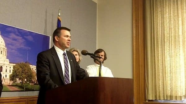 VIDEO: Lawmakers pitch civil union bill