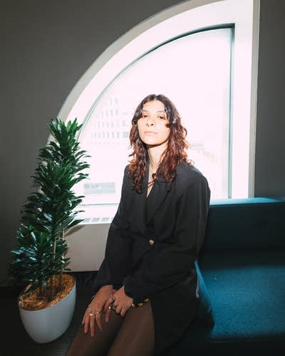 noor shami of clovers daughter posing for portraits