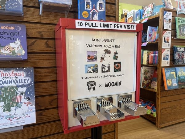 A mini print vending machine