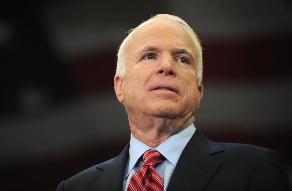 John McCain continues fight for Ohio