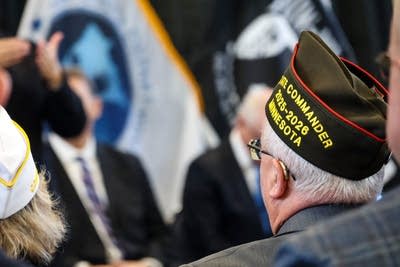 Officials honor veterans in Mankato as shutdown looms over ceremony