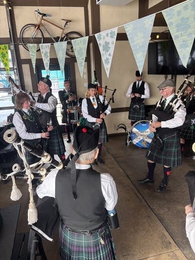 Rochester Caledonian Pipe Band3