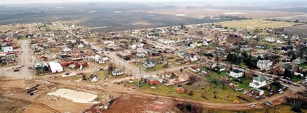 A March 30, 1998 aerial view of Comfrey, Minn.