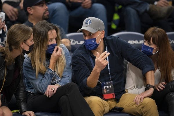 New Timberwolves owner Marc Lore visits Minneapolis