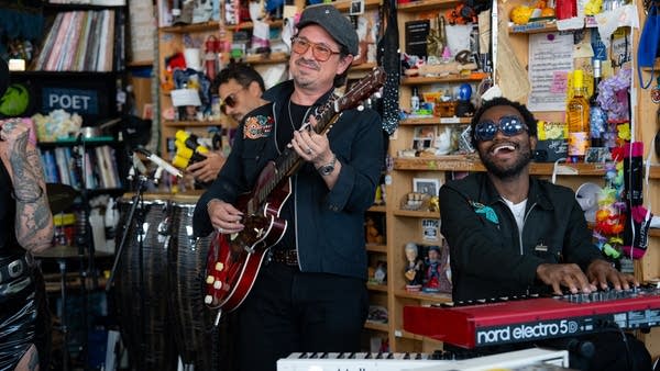 Adrian Quesada: Tiny Desk Concert