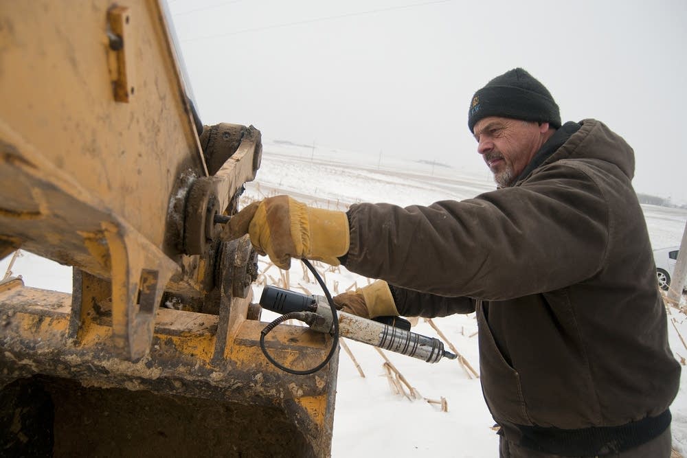 In southwest Minnesota, water costs rise, pipes get longer | Minnesota ...
