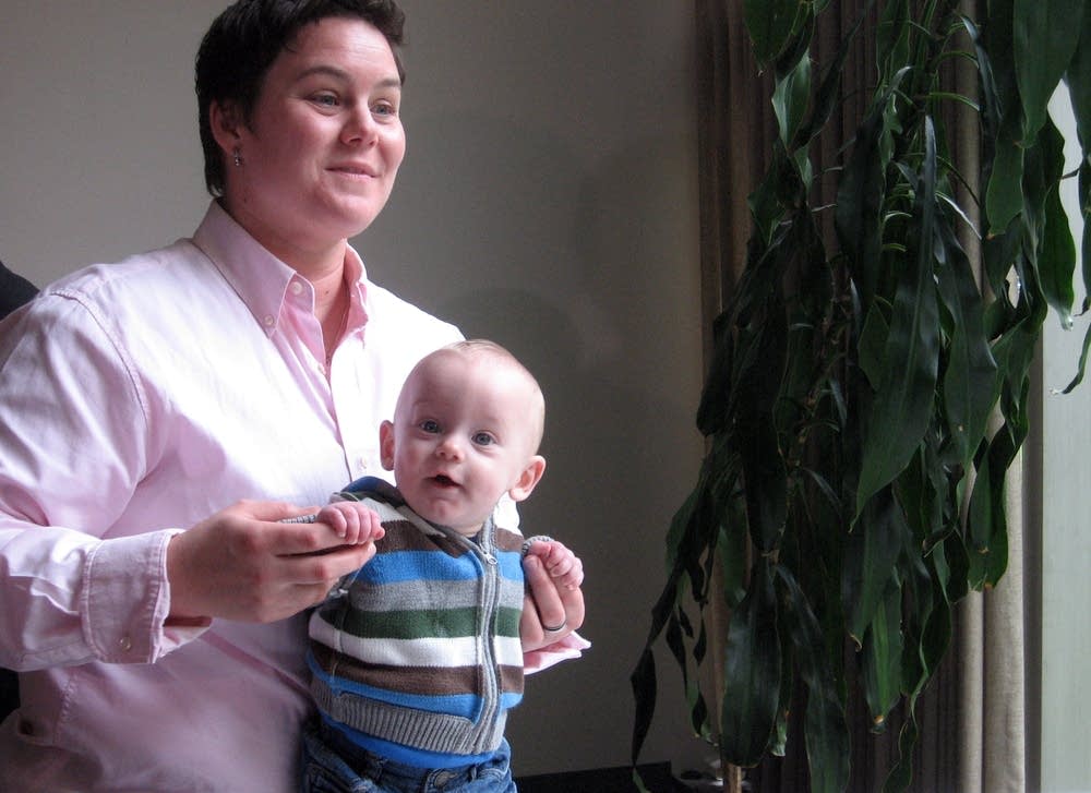 Lindzi Campbell and son
