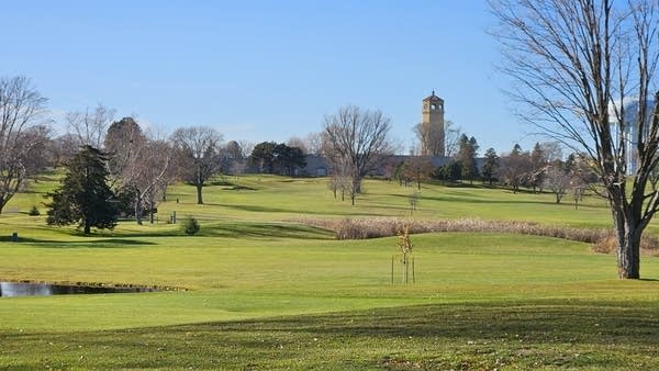 Pleasant weekend weather; Monday rain chance in some areas