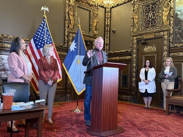  In reversal, Walz says he needs deal with top lawmakers to call special session on guns