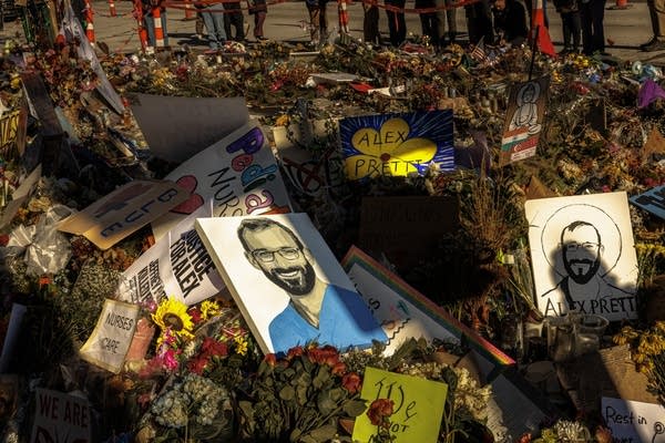 Medical examiner issues initial, public report on death of Alex Pretti