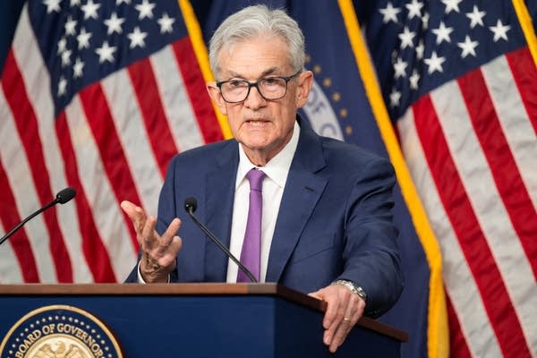 No “stag” no “flation”